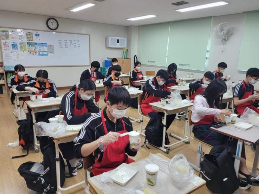 dd15e065be9912575844753ffa9fb6fd_1680933318_0279.jpg